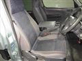 2004 Nissan Caravan Van