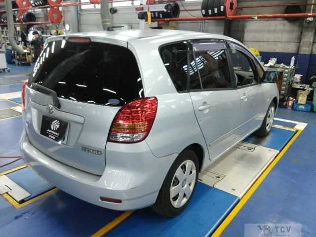 2003 Toyota Corolla Spacio