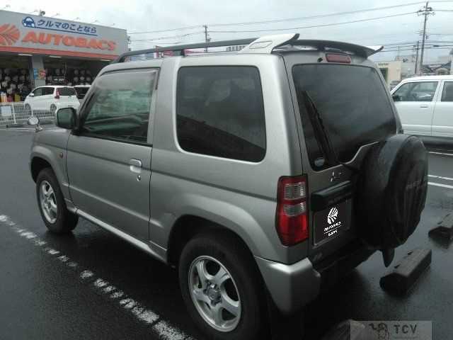 2005 Mitsubishi Pajero Mini