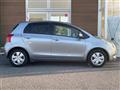 2006 Toyota Vitz