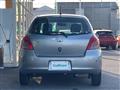 2006 Toyota Vitz