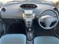 2006 Toyota Vitz