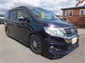 2013 Honda Step WGN