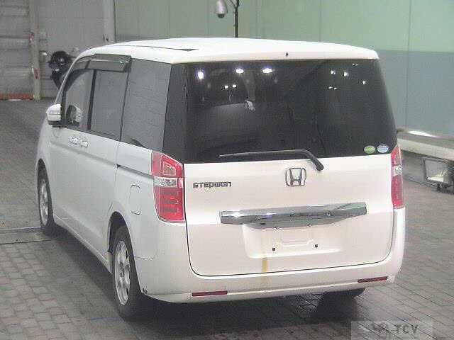 2012 Honda Step WGN