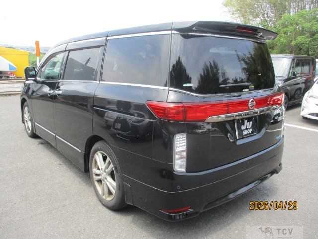 2011 Nissan Elgrand