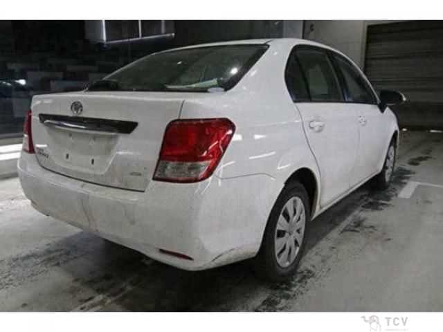 2013 Toyota Corolla Axio
