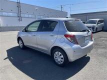 2013 Toyota Vitz
