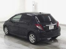 2011 Toyota Vitz