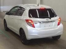 2013 Toyota Vitz