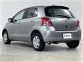 2006 Toyota Vitz