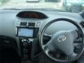 2005 Toyota Vitz