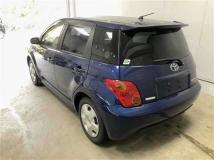 2003 Toyota IST