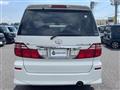 2005 Toyota Alphard