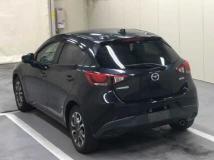 2016 Mazda Demio