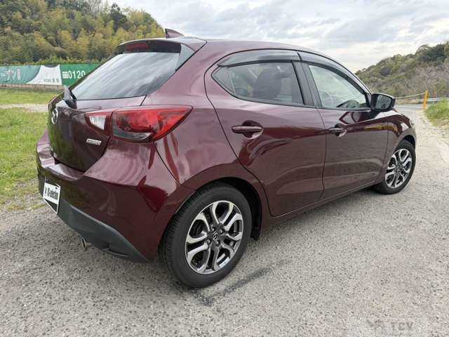 2018 Mazda Demio
