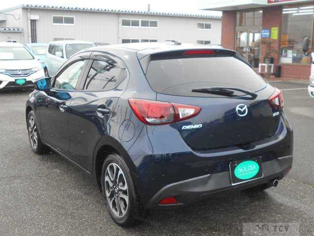 2015 Mazda Demio