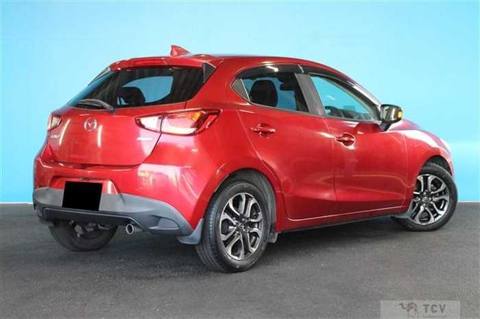 2016 Mazda Demio