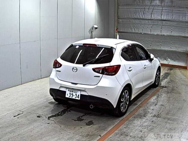 2018 Mazda Demio