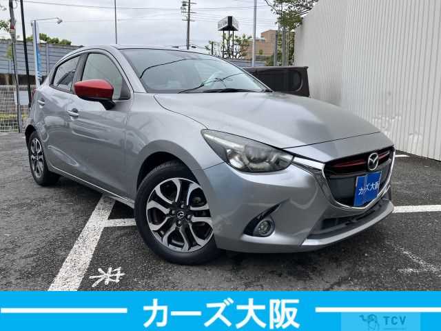2016 Mazda Demio