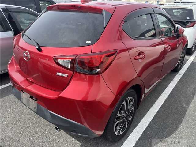 2015 Mazda Demio