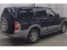 2001 Mitsubishi Pajero