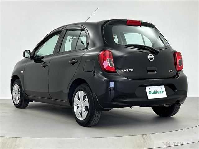 2017 Nissan March