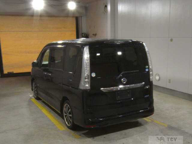 2012 Nissan Serena