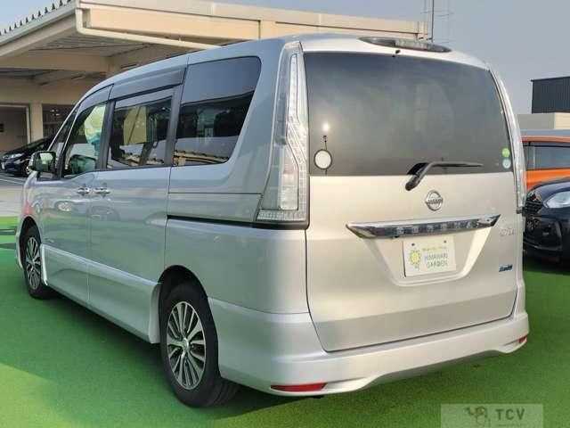 2015 Nissan Serena