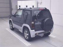 2006 Mitsubishi Pajero Mini