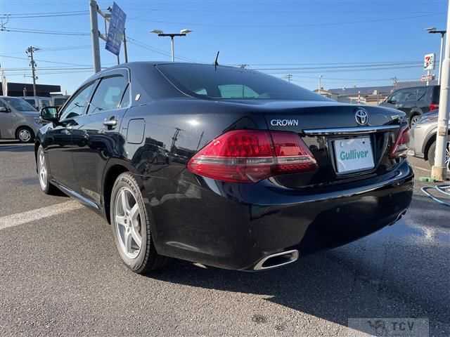 2009 Toyota Crown