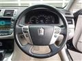 2010 Toyota Crown
