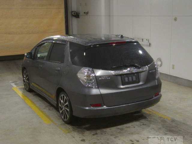 2013 Honda Fit shuttle