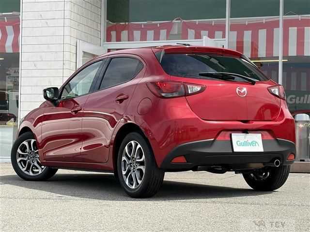 2015 Mazda Demio