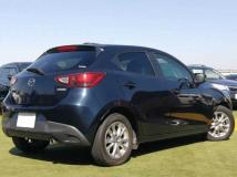 2016 Mazda Demio