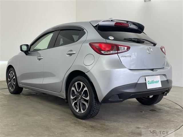 2017 Mazda Demio