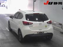 2015 Mazda Demio