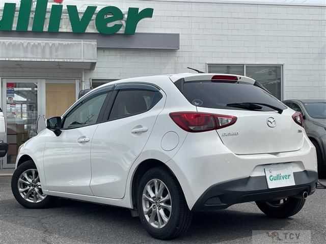 2015 Mazda Demio