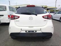 2017 Mazda Demio
