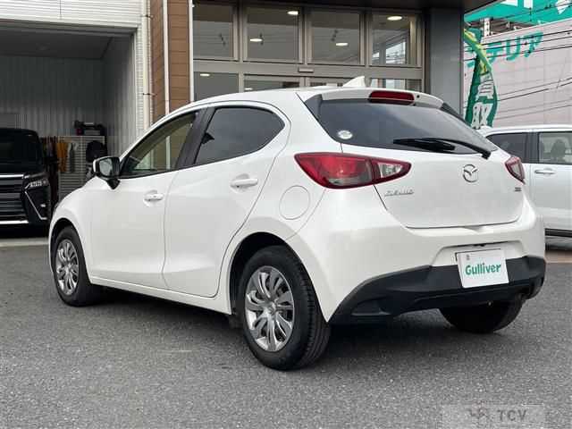 2017 Mazda Demio