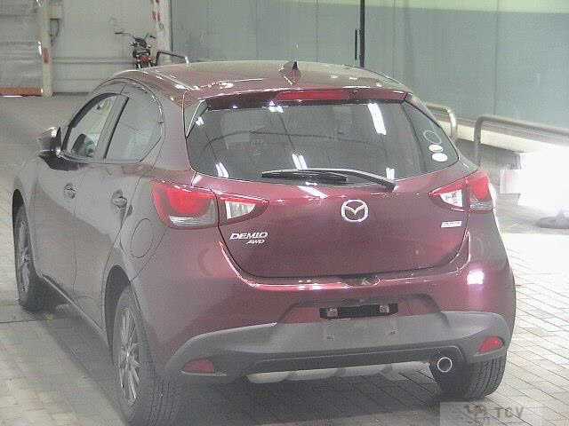 2017 Mazda Demio