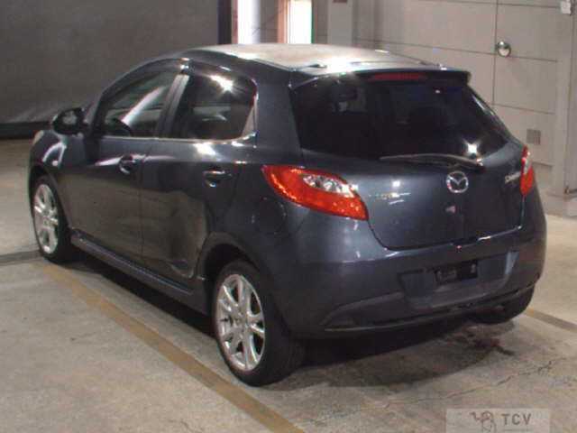 2010 Mazda Demio