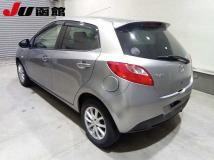 2013 Mazda Demio