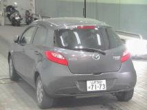 2013 Mazda Demio
