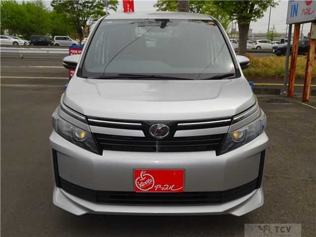 2014 Toyota Voxy