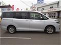 2014 Toyota Voxy