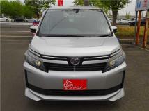 2014 Toyota Voxy