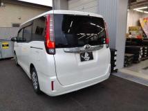 2015 Toyota Noah