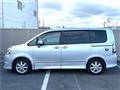 2007 Toyota Voxy