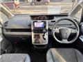 2013 Toyota Voxy