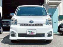 2013 Toyota Voxy